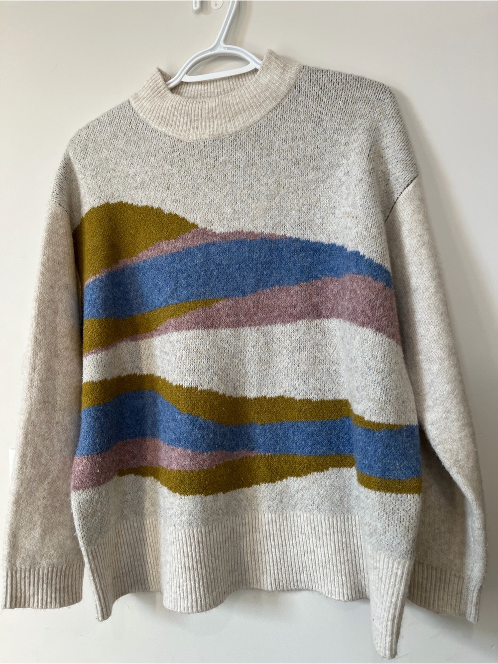 Reitman’s women’s sweater